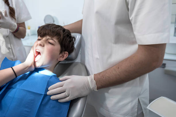 Best Urgent Tooth Repair  in Saugerties South, NY